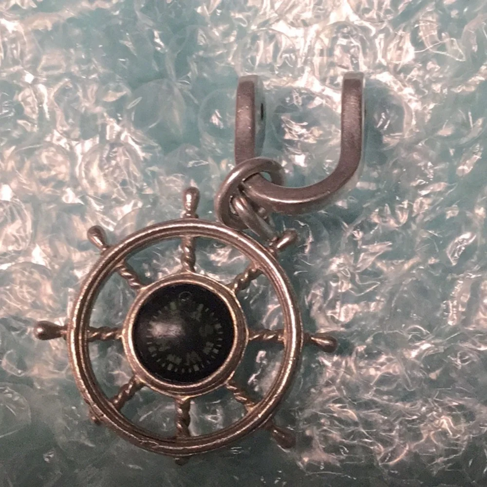 Vintage Tiffany Compass Keychain - Picture 4 of 4